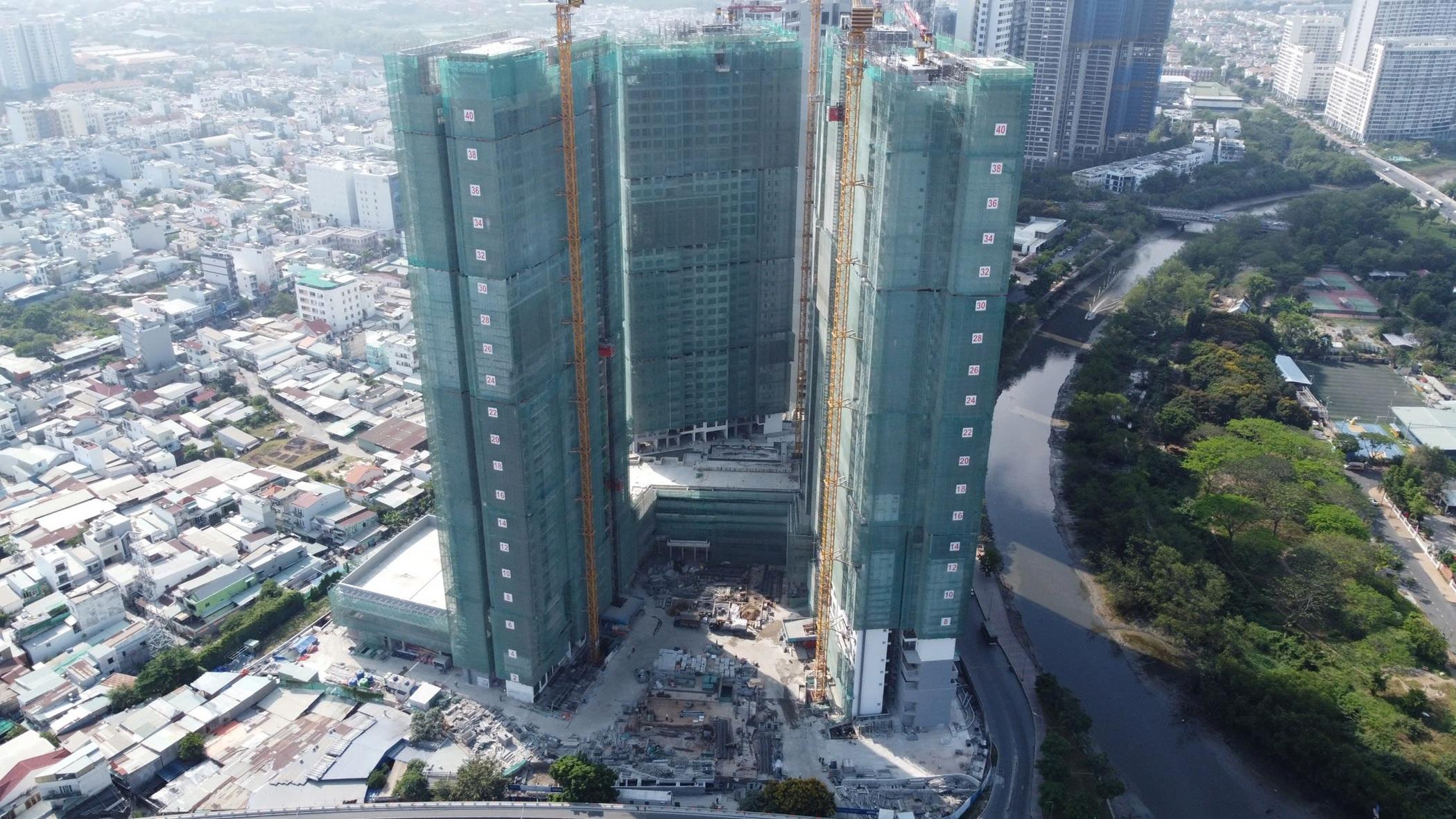 2. Toàn cảnh dự án nhìn từ cầu Phú Mỹ