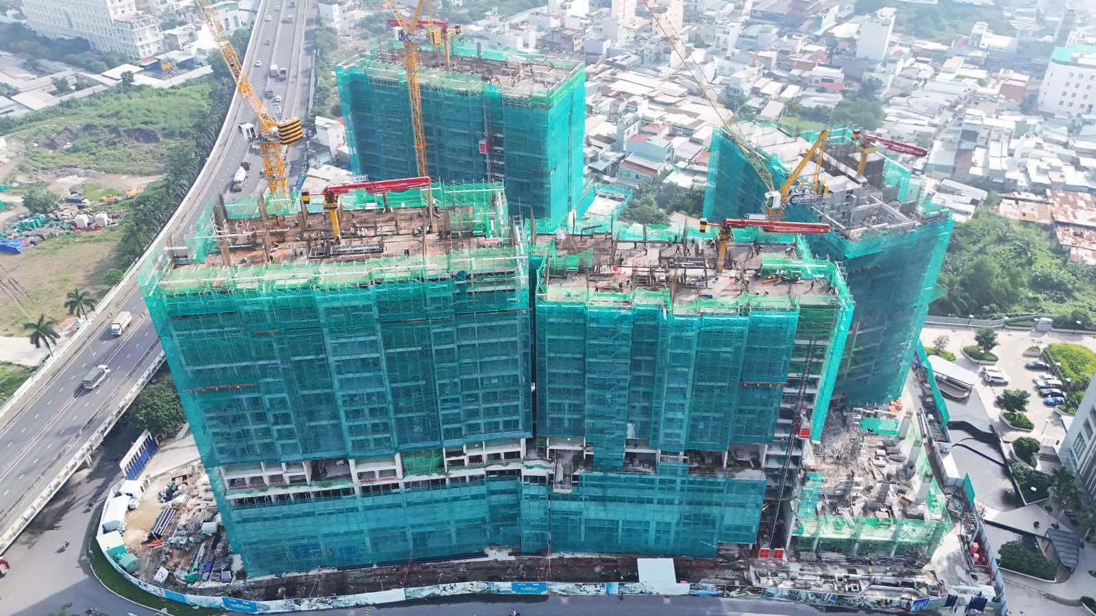 1. Toàn cảnh dự án nhìn từ đường Nguyễn Văn Tưởng.