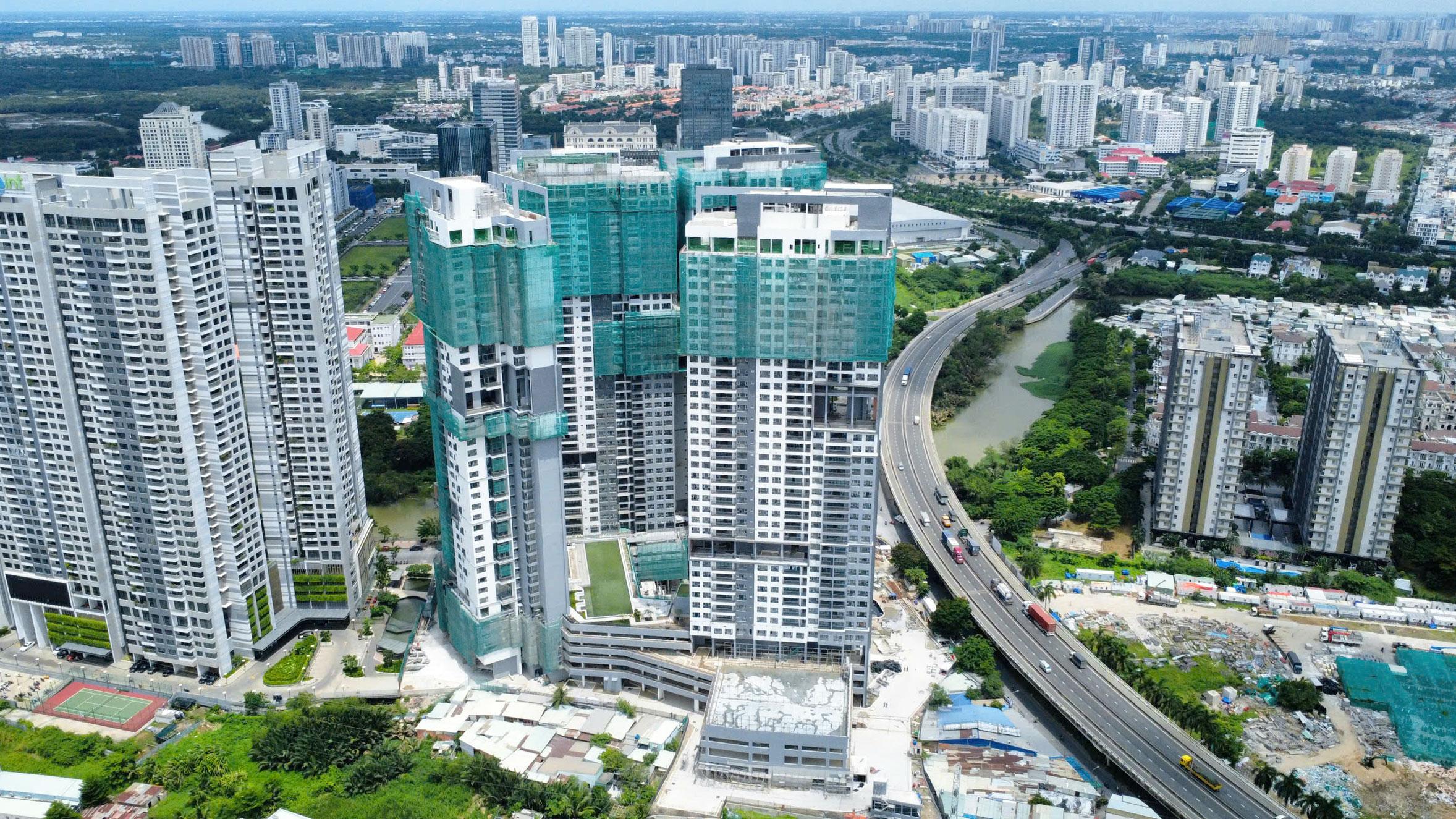 2. Toàn cảnh dự án nhìn từ đường Huỳnh Tấn Phát.